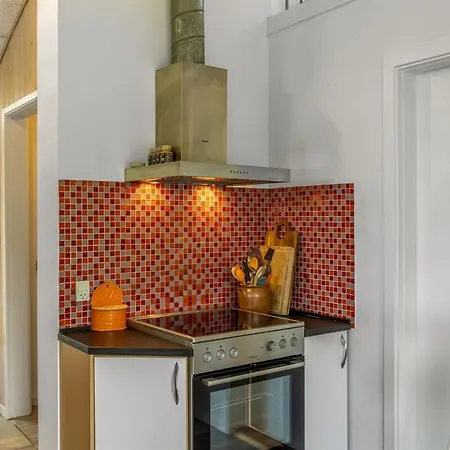 Harthagunni - 375m From The Sea By Interhome